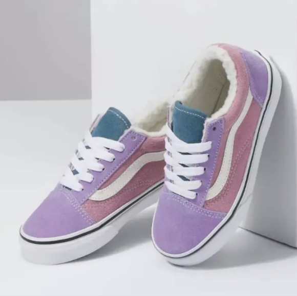 Vans suede tongue Sherpa old skool lace up sneakers size 13y (30.5 EUR) - Picture 2 of 7